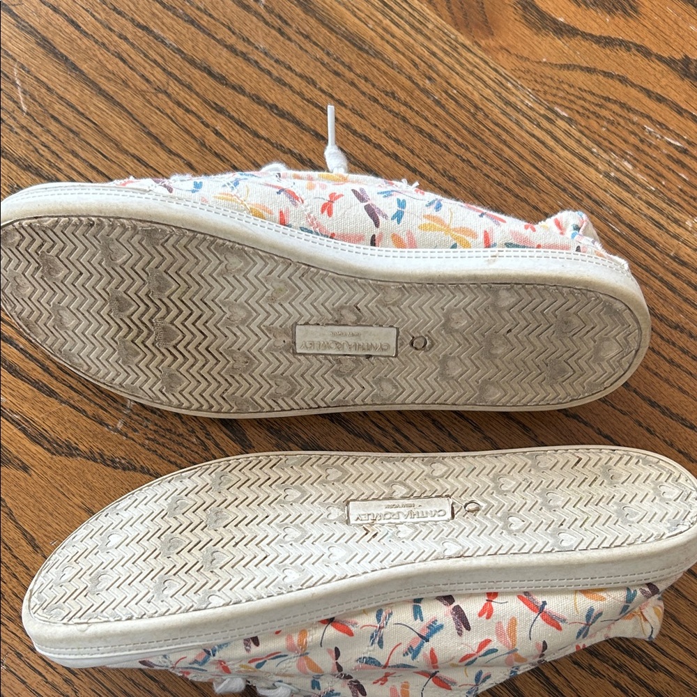 Dragon Fly Multi colored shoes - Picture 3 of 4